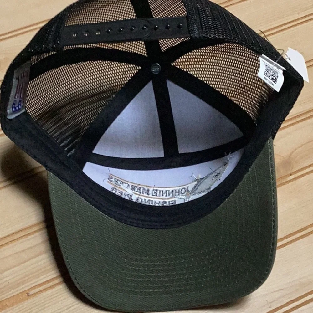 Johnnie Mercers Fishing Pier Olive Green &‎ Black Mesh Adjustable Trucker Hat